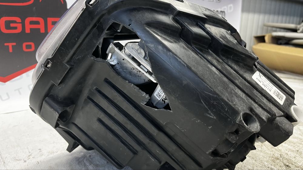 2 броя Десен LED фар за Hyundai Tucson