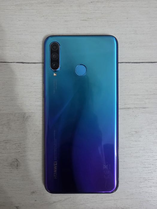 Продам телефон Huawei