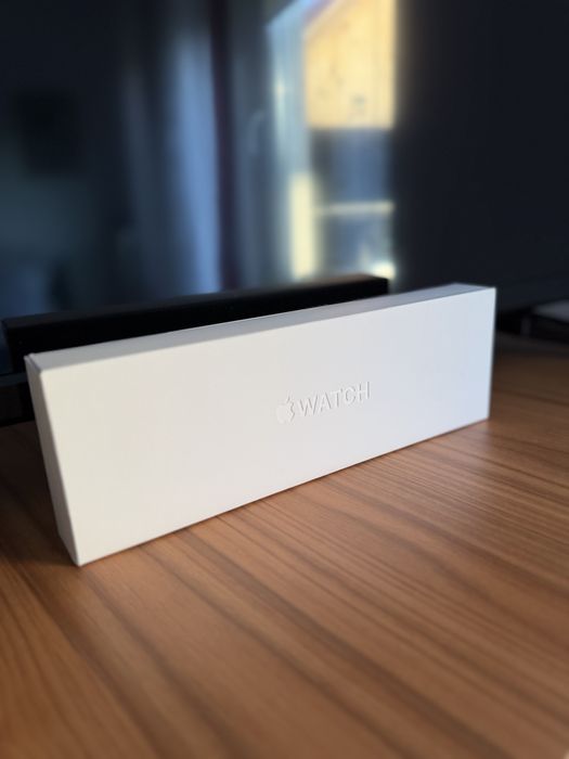 Apple Watch 11, GPS + Cellular, 42mm, Slate Titanium case