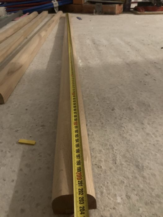 Mana curenta scara lemn fag