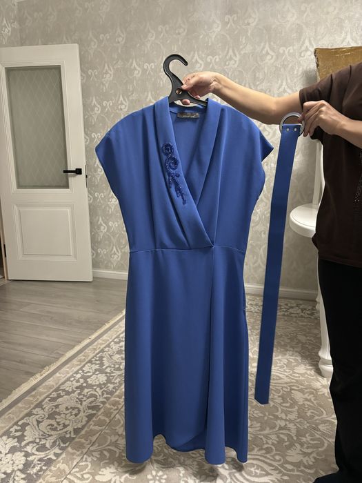 Платье голубого цвета