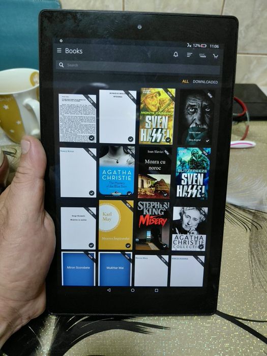 Vind amazon fire generația a7a,de 10 inch cu peste 2300 de cărți în limba română
