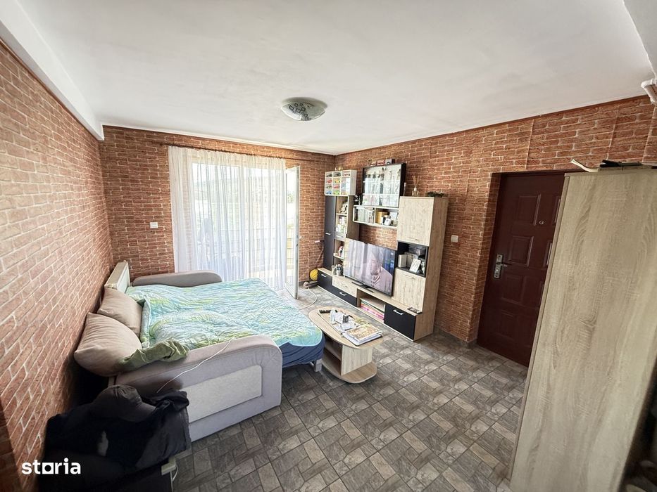 Apartament 3 camere , 69 MP, Parcare cu CF.