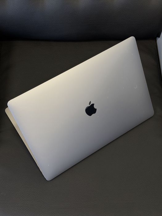 MacBook PRO 2019 /16”/i9/32/1TB