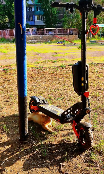 Продам электро самокат kugoo g2 max