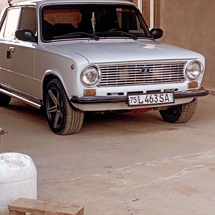 Moshina zor holatda faqat minish kere