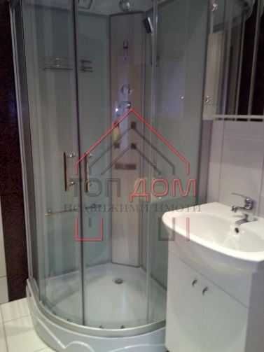 Дава се под наем Тристаен апартамент в Варна, Левски - 105 кв.м за 816 € - Снимка #5