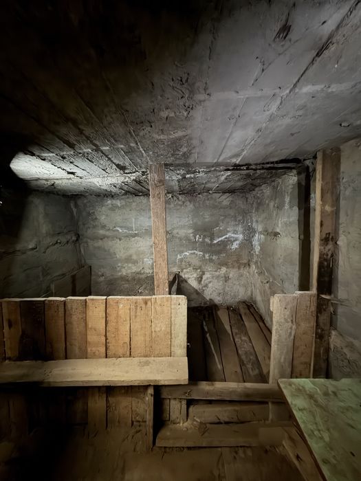 Гараж с погребом