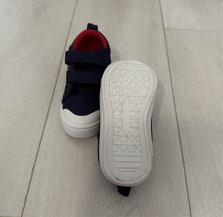 Teniși din bumbac, branț din piele, albaștri, Sinsay, mărimea 25, Noi