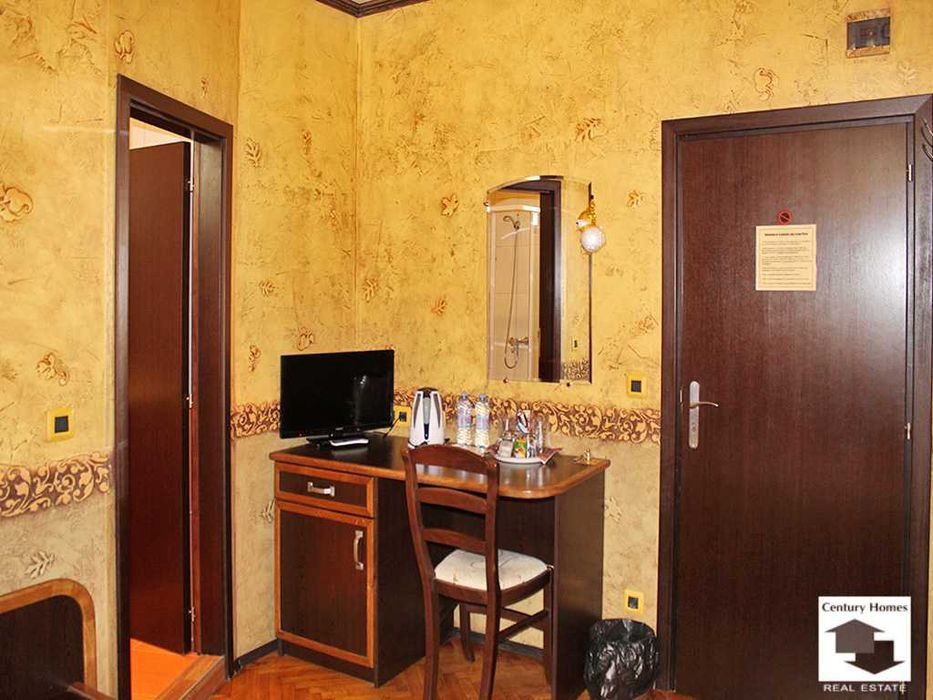 Продава се Къща в Велико Търново, Център - 223 кв.м за 1494 €/кв.м - Снимка #16