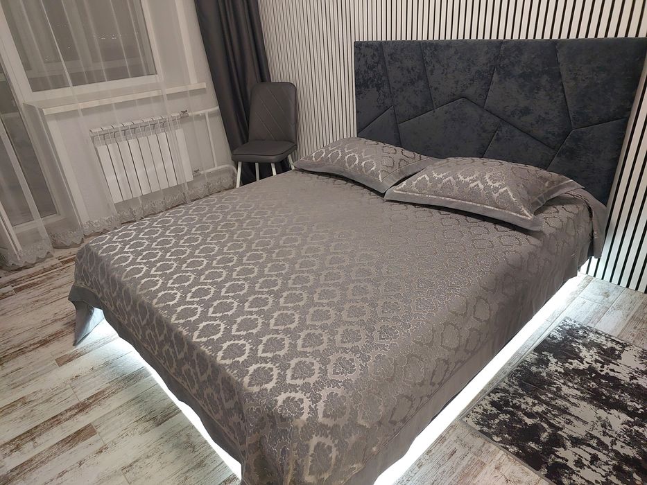 Посуточно квартиру в центре города!