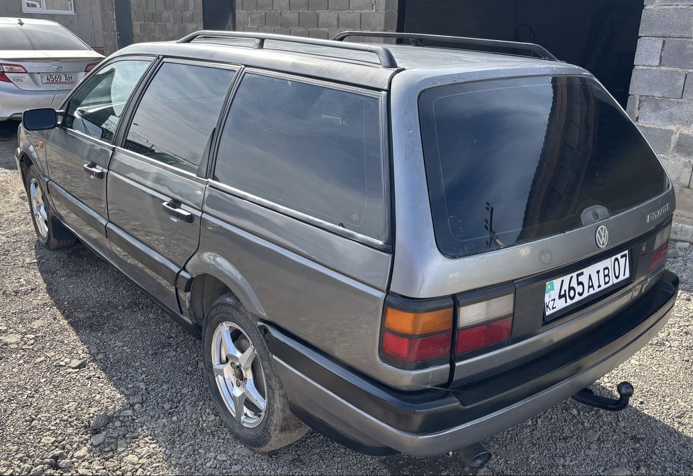 Пассат б3 1990 г 1.8 моно