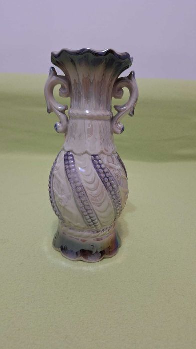 Vaza decorativa din portelan cu motive florale 20 cm