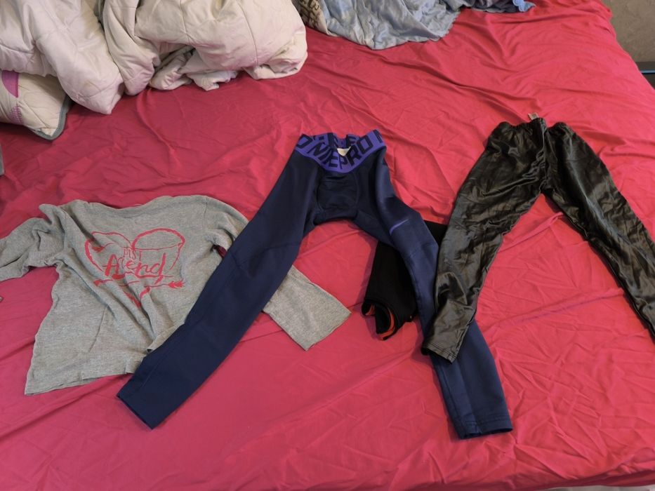 Лот дрехи 134 размер