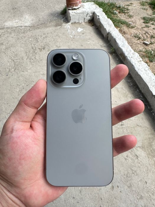 iphone 15 pro CH/A