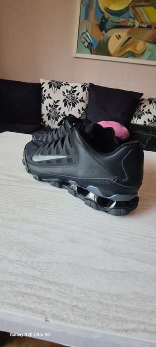 Маратонки Nike 46 номер