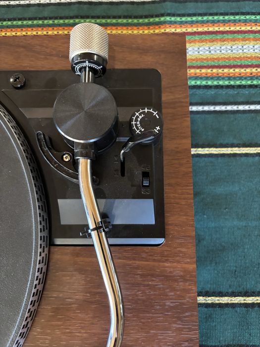 Грамофон Auna-ретро дизайн