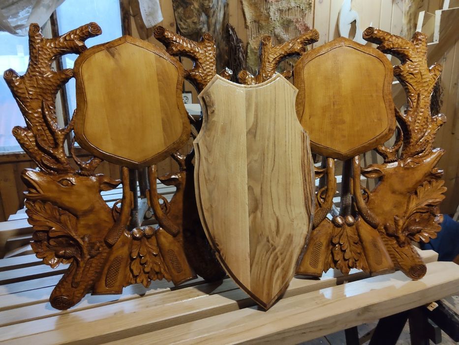 Trofee vânătoare ( panoplii și suporți)