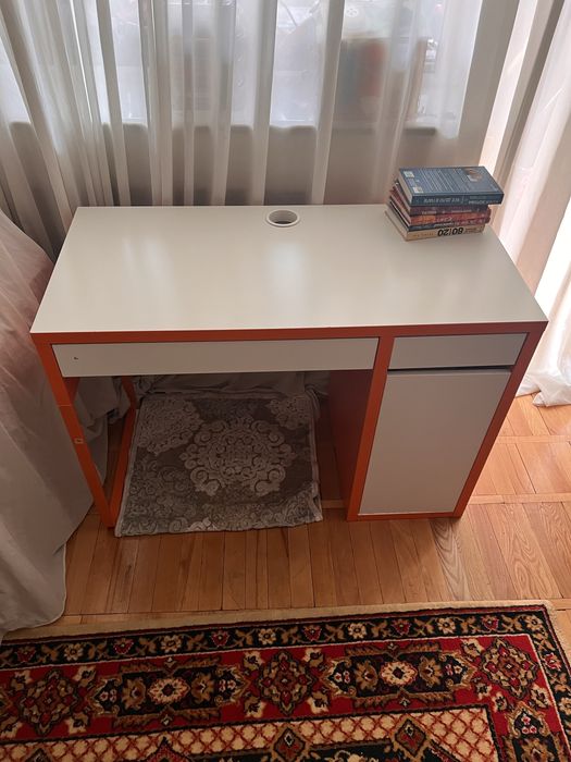 Рабочий стол ikea Микке