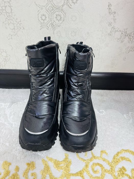 Продам зимнюю обувь