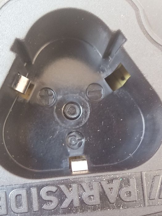 Батерия и зарядно 12v