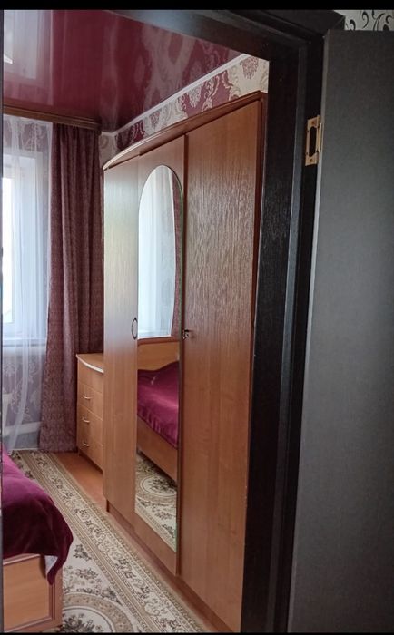 В связи с продажей дома продам