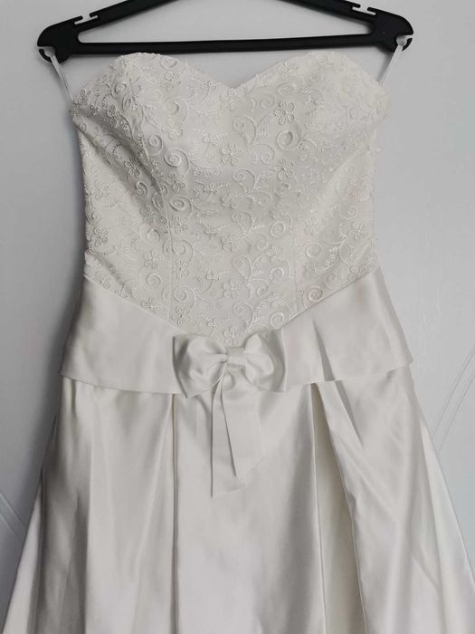 Булчинска рокля размер С