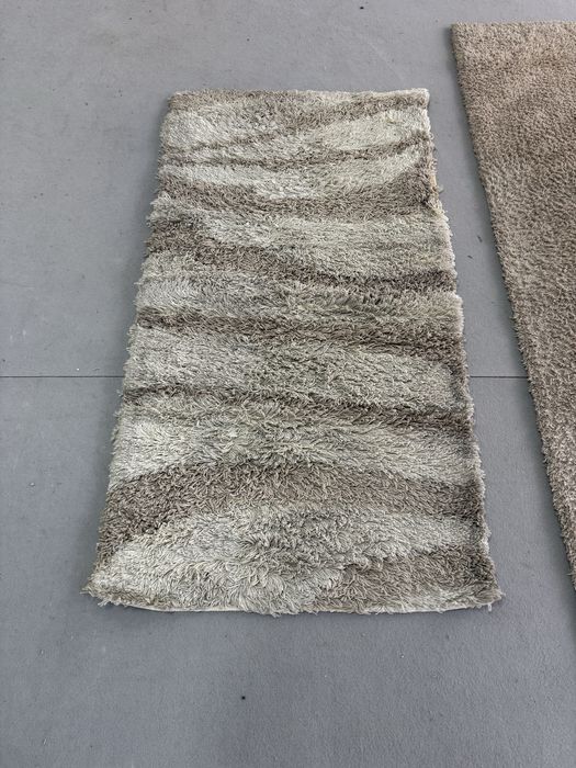 Много малко използвани меки килими,купувани от АЙКО.