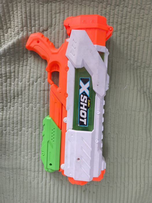 Водяной пистолет