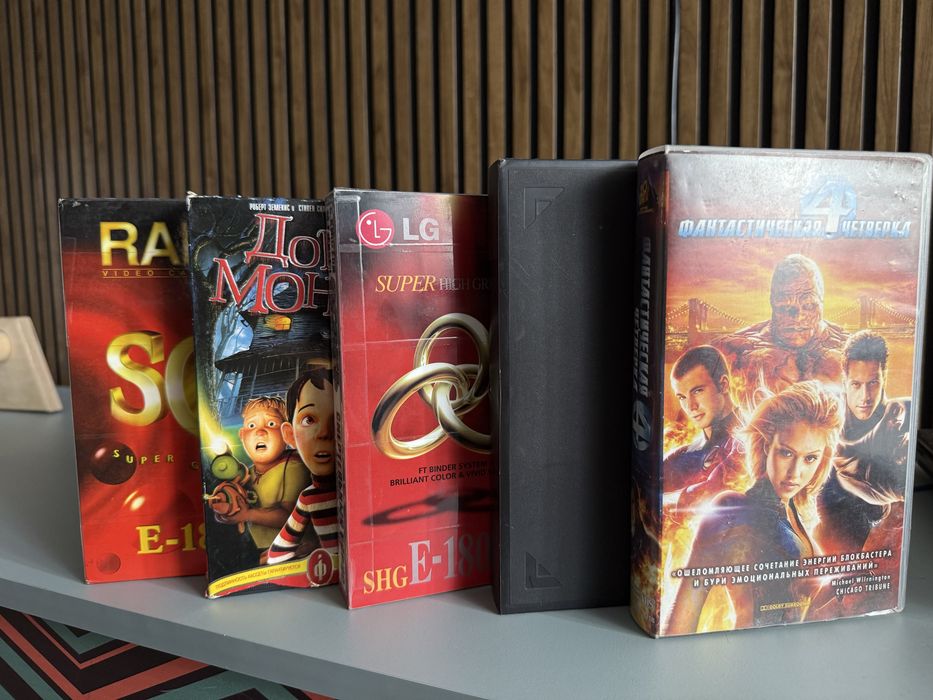Видеомагнитофон Sony SLV-E170EE (VHS) +100-120 кассет