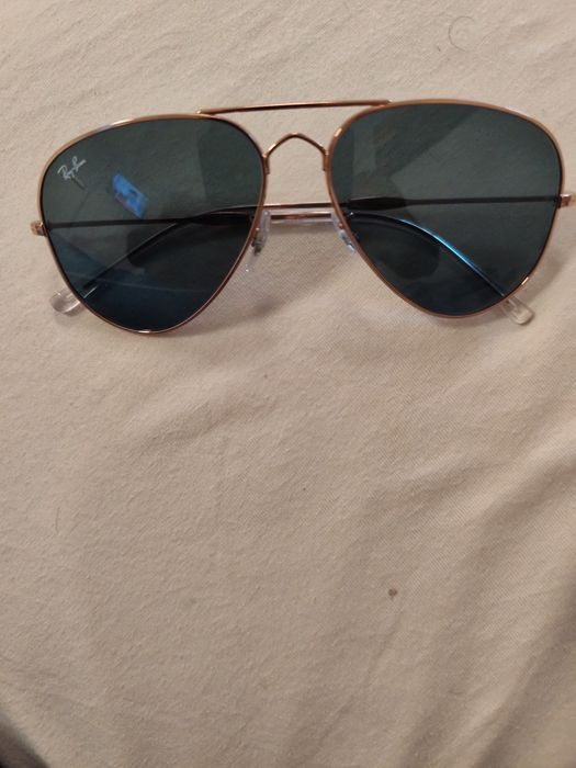 Vând sau schimb ochelari originali RAY BAN