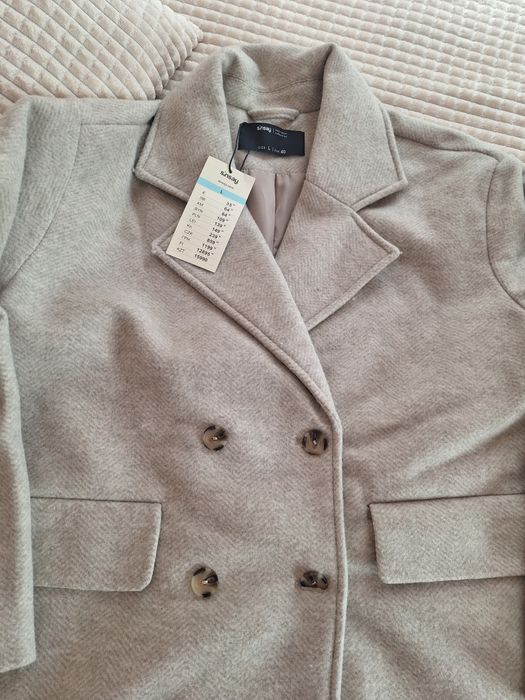 Дамско палто ново за 25 €