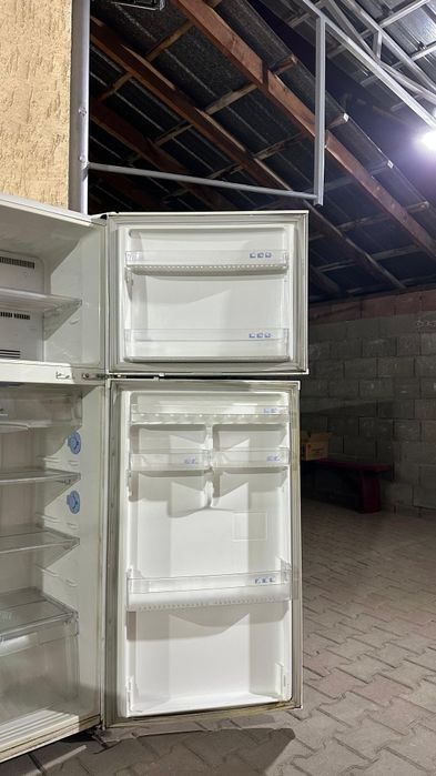 Холодильник на запчасти