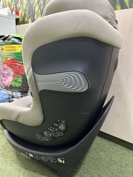 Scaun auto Cybex Sirona S2 i-syze, cu rotire 360 de grade, 0-18 kg
