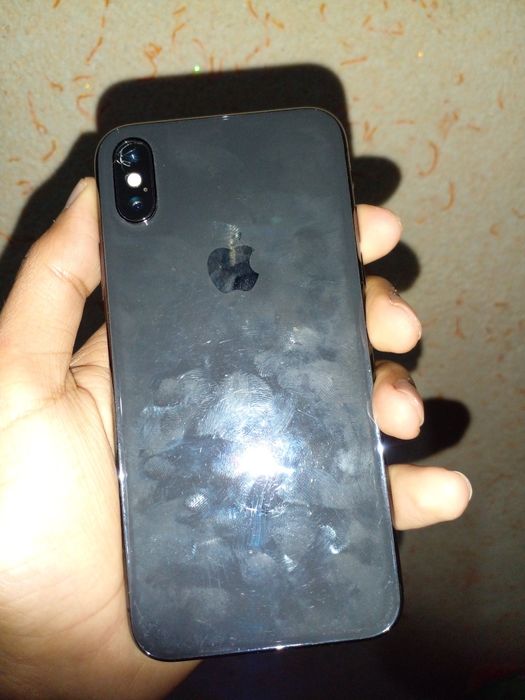 Iphone x holati rasmda