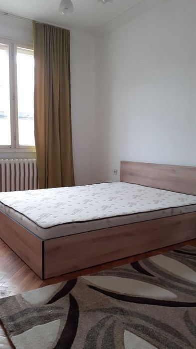 Дава се под наем Тристаен апартамент в София, Център - 106 кв.м за 600 € - Снимка #3