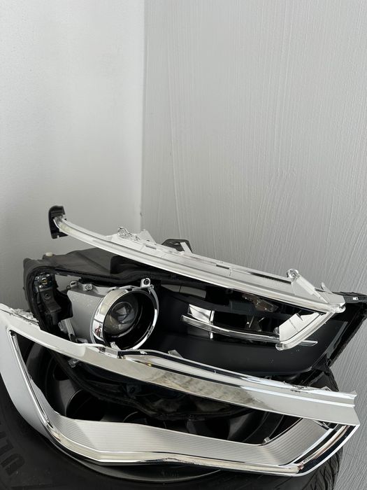 Фар Ауди А3 2015 LED части