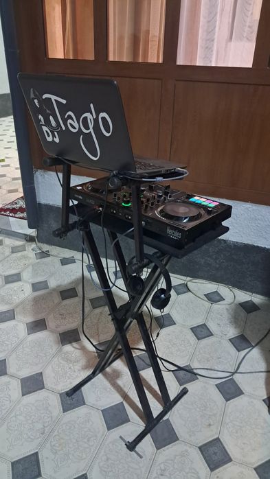 Dj kontroller hercules impulse  500