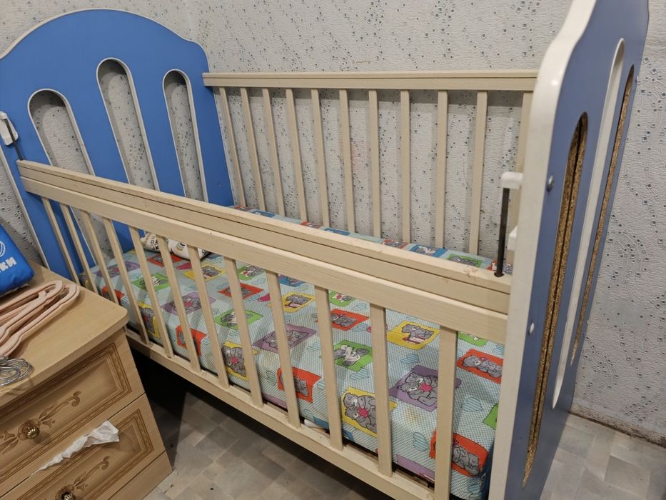 Продам детскую кровать