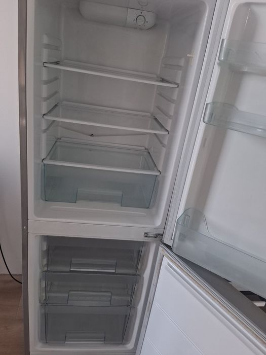 Хладилник Samsung