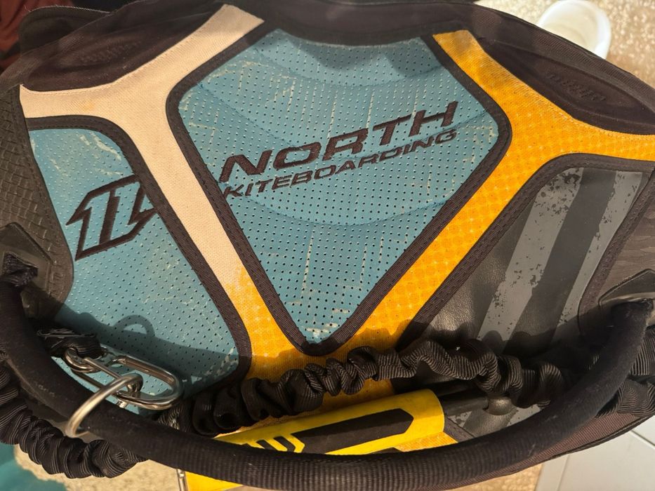 Zmei și placi kite surf