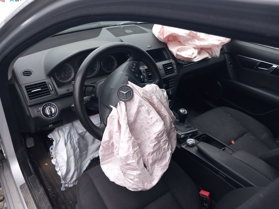 Piese Mercedes C class w204