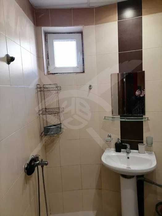 Дава се под наем Едностаен апартамент в Варна, Левски - 35 кв.м за 250 € - Снимка #4