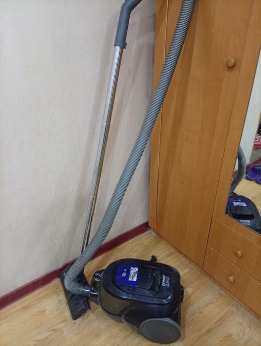 Продам пылесосы б/у