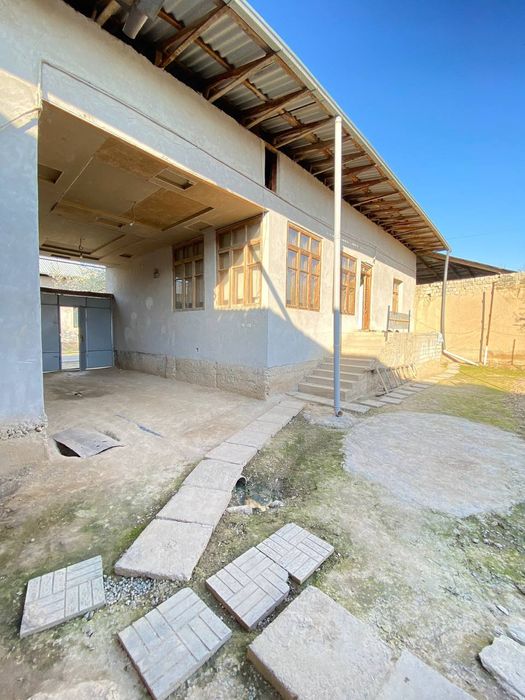 uchaska sotiladi 8 sotx