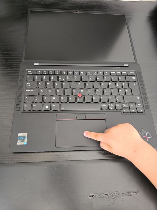 Ultrabook Lenovo X1 Carbon Gen 9, i5, 16GB, 512GB, Touch, 20XXS24E1H