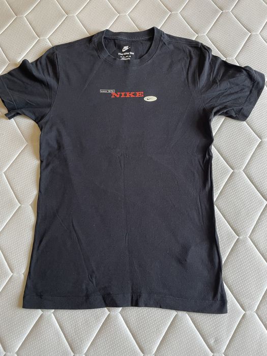 Nike(тениски и къси панталонки)