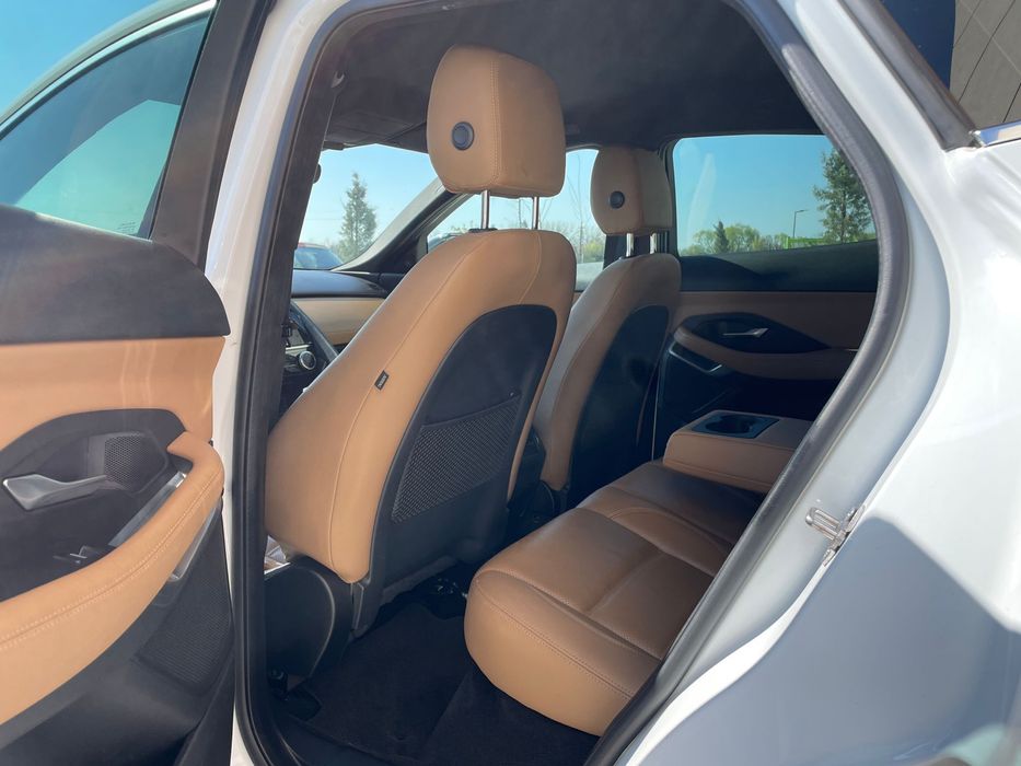 Vand Jaguar E-Pace facelift fabricatie 2021 recent adusa in tara