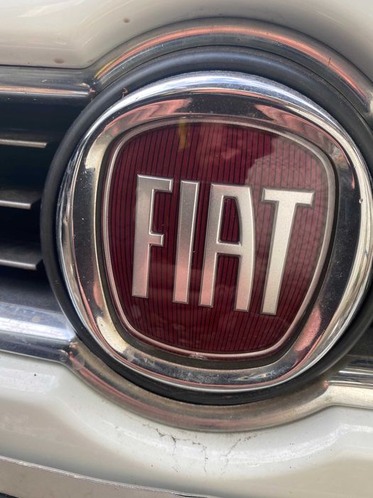 Емблема фиат fiat