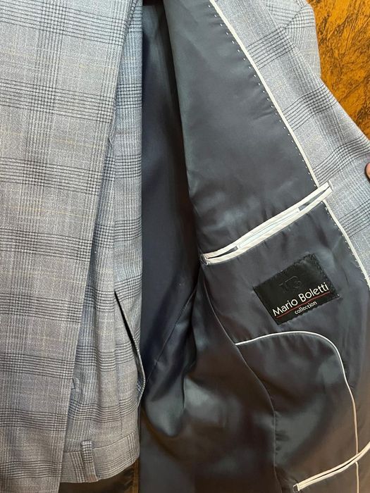 Продам мужской костюм